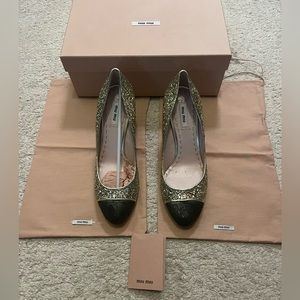 Miu Miu Black / Gold Calf Hair and Coarse Glitter Cap-Toe High Heel Shoes
